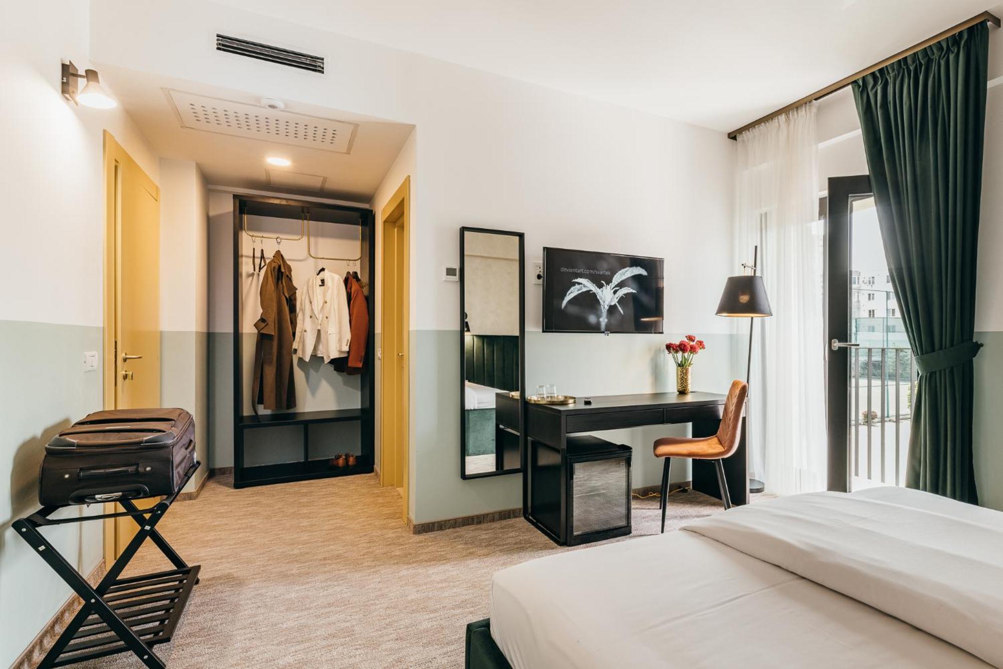 Hotel Agora Mures Тиргу-Муреш Екстер'єр фото