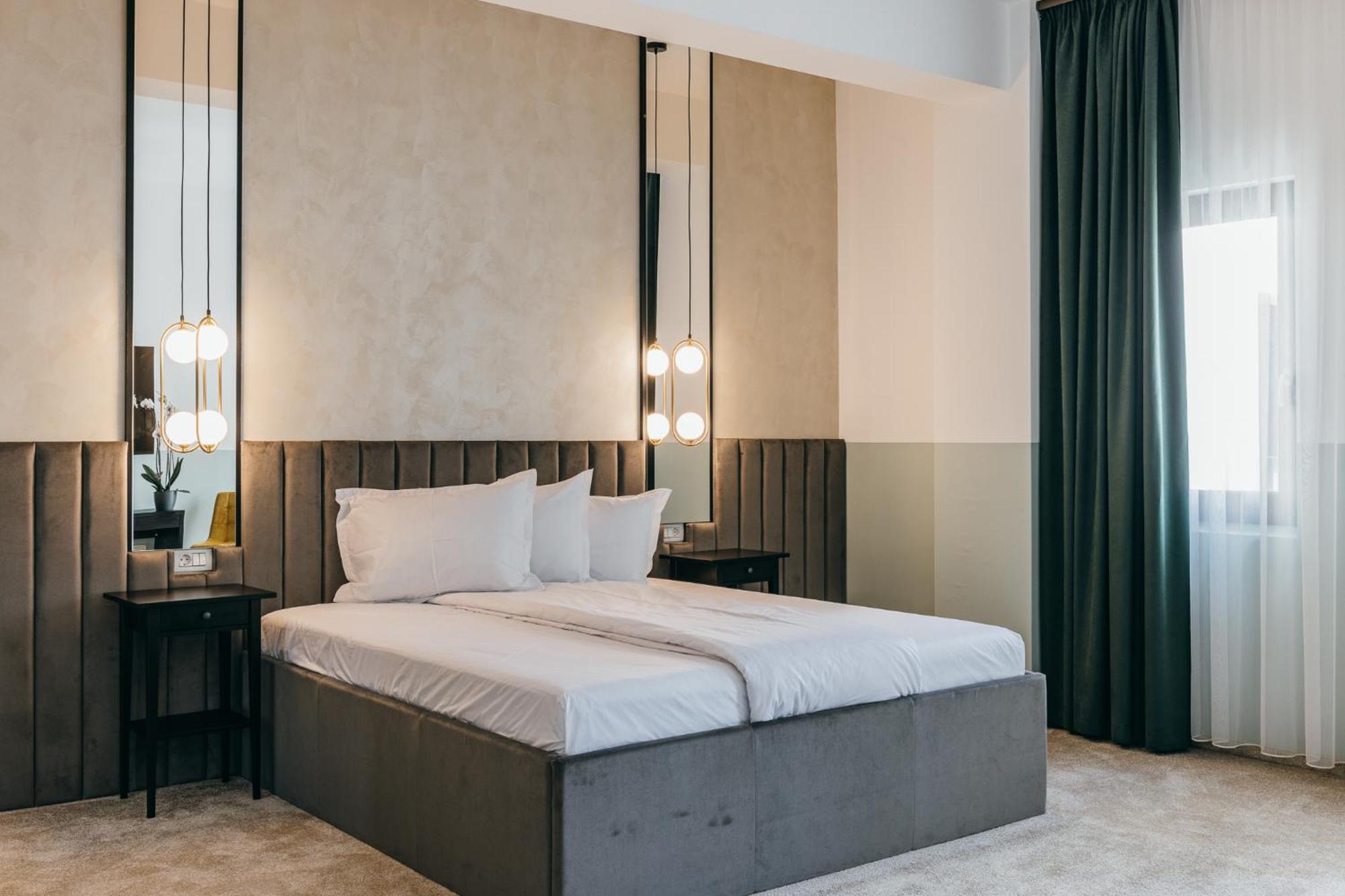 Hotel Agora Mures Тиргу-Муреш Екстер'єр фото